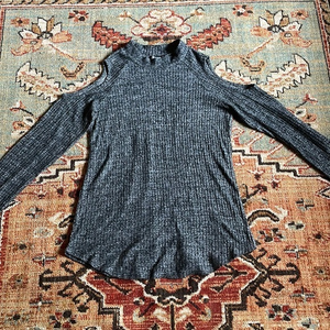 Miss Chievous Off The Shoulder Sweatshirt Blouse‎